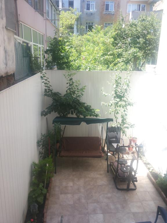 Taksim Elmadag Suites Istanbul Exterior photo